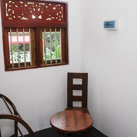 Shantha Surf Villa Weligama Exteriör bild