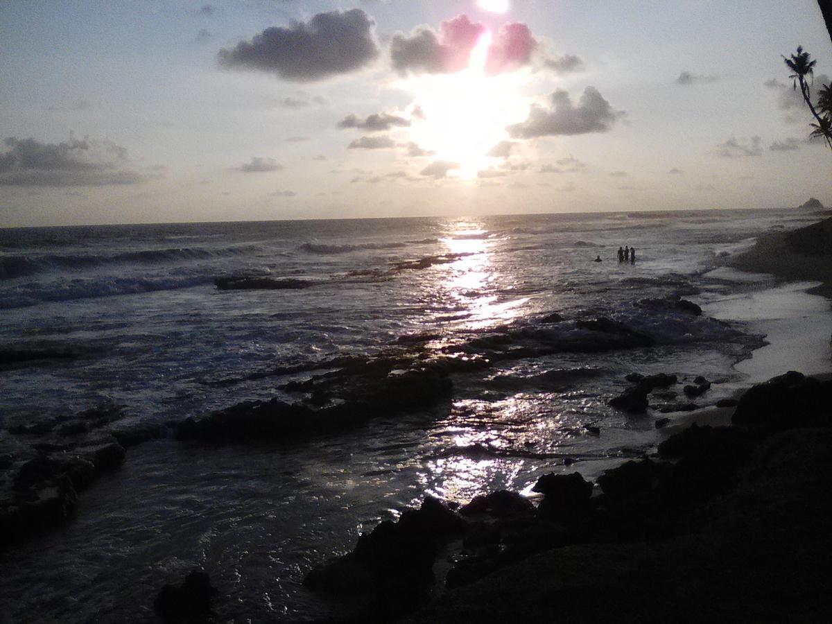 Shantha Surf Villa Weligama Exteriör bild